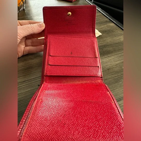 LV BUNDLE Epi red key holder and Elise wallet and dust  display picture 1